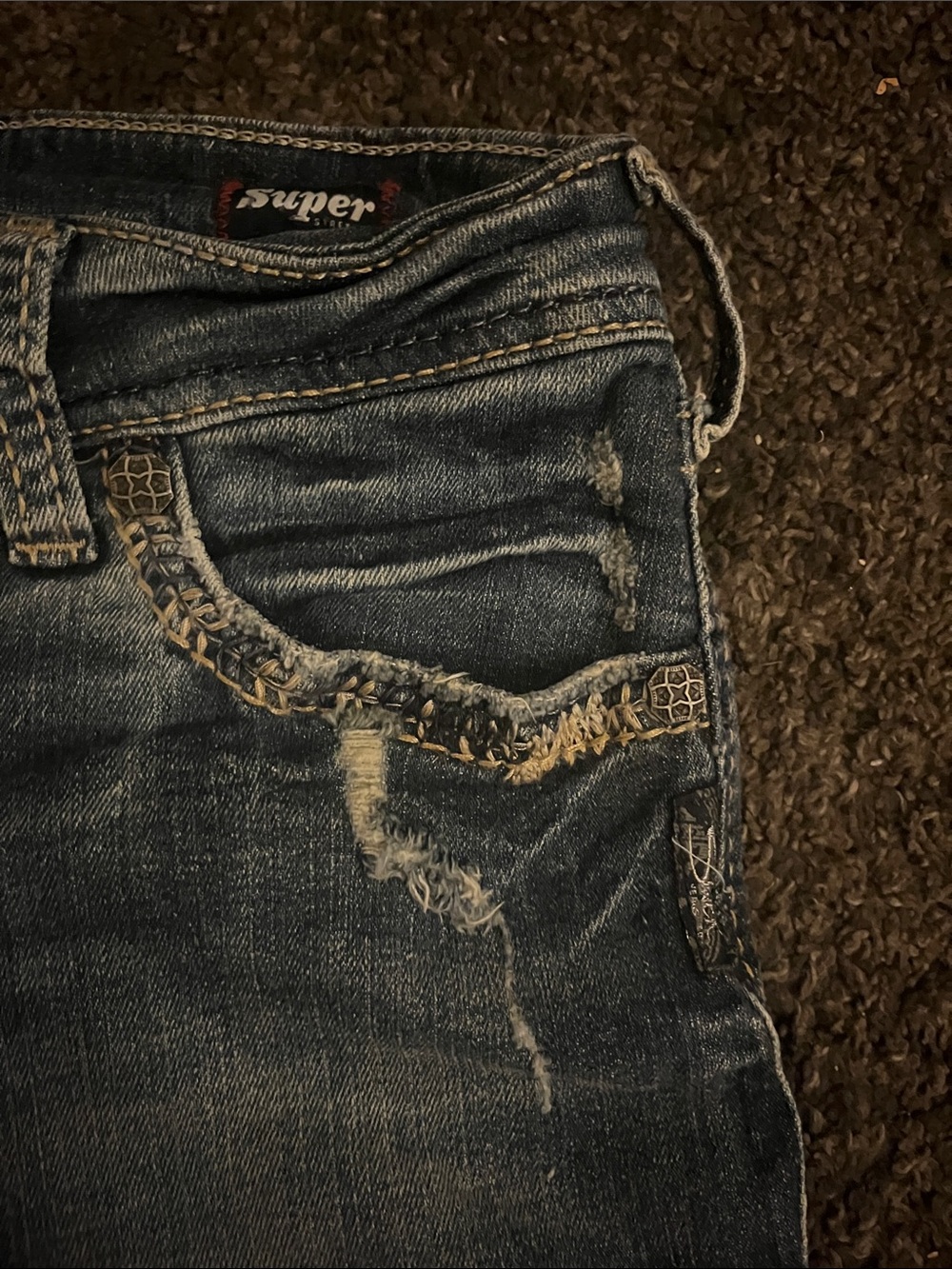 2000’s Silver Dark Blue Distressed Denim Shorts - Picture 6 of 9